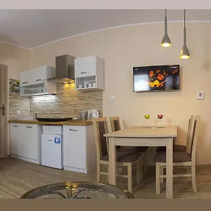  Apartament Cozy With Garden